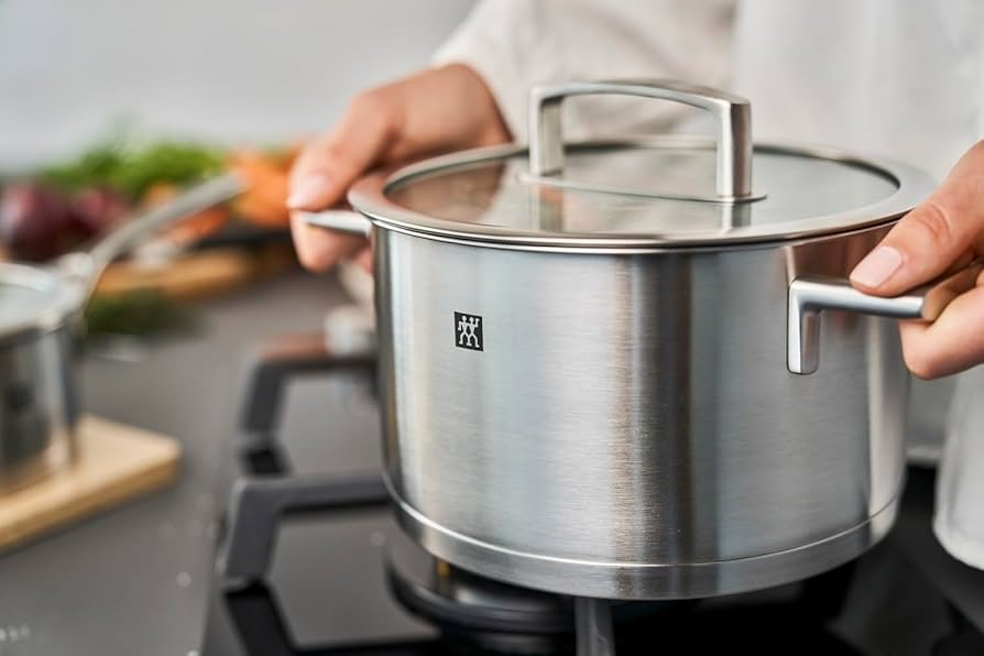 ZWILLING ヘンケルス　ツヴィリング　クラシック　鍋　5点セット Amazon.co.jp: Zwilling 調理器具セット バイタリティ 5パーツ